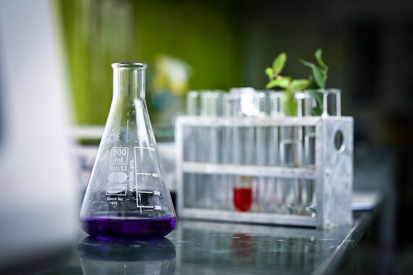 laboratories image laboratories image